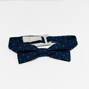NWT Nordstrom Kids Blue Polka Dot Pattern Silk Pre-Tied Adjustable Bow-Tie